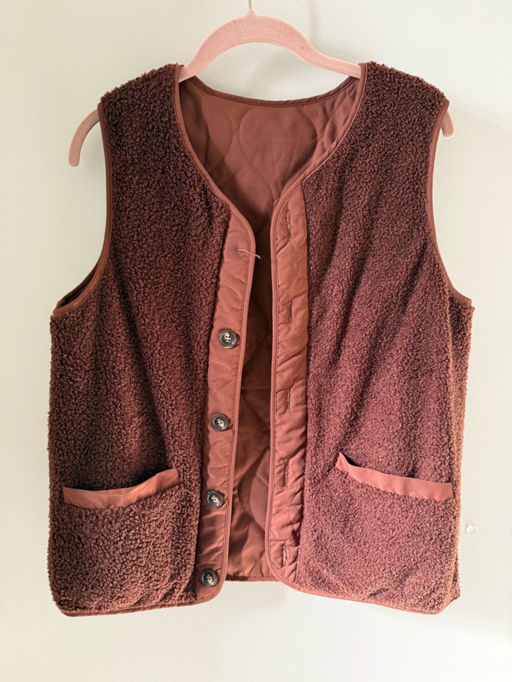 Women's Quilted Brown Vest Jacket - Picture 4 of 8